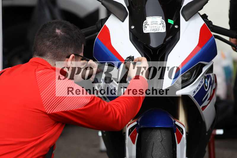 /Archiv-2023/06 10.04.2023 Moto Club Anneau du Rhin/Impressionen